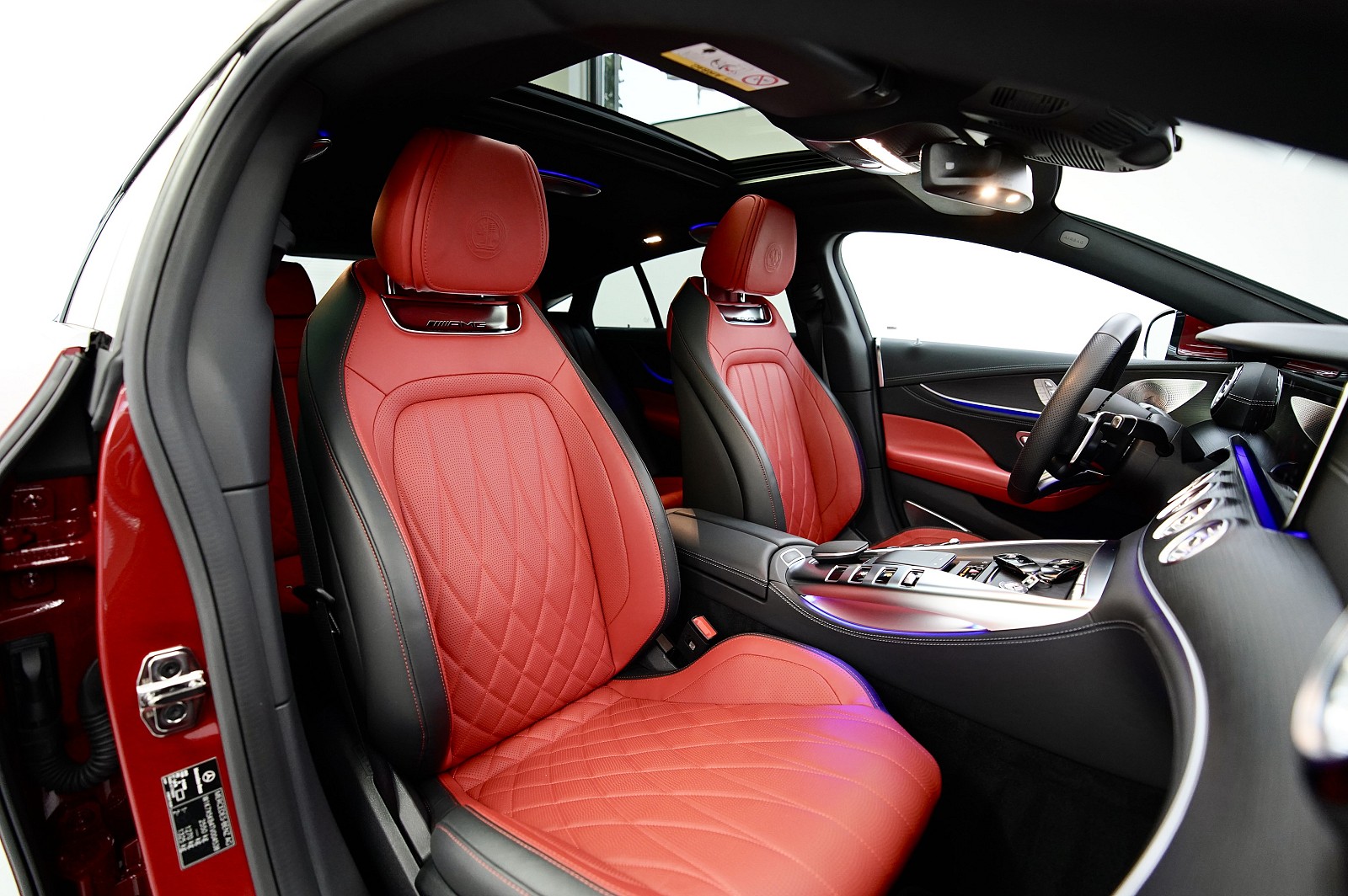 Mercedes-AMG GT 43 4Matic+ Model 2026 ! Model 2026 ! BURMESTER HIGH-END 3D / manufaktur & exklusiv