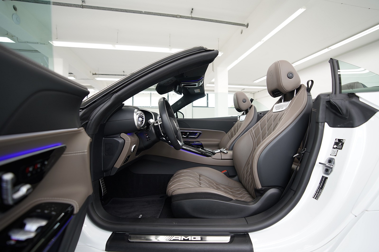 Mercedes-AMG SL 43 - PREMIUM Manufaktur LEDER NAPPA / AMG 21 ZOLL + hinterachslenkung