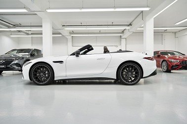 Bild 2: Mercedes-AMG SL 43 amg night & Premium PREMIUM PLUS  & AMG NIGHT & AMG NIGHT II - PERFORMANCE SOUND.