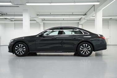 Bild 1: Mercedes-Benz E 200 (BENZIN/PETROL)-M.2025 AVANTGARDE ADVANCED.