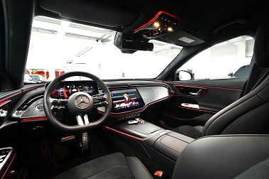 Bild 1: Mercedes-Benz E 200 ! M.2026-AMG & NIGHT ! ! MODELL 2026 / AMG LINE / NIGHT PAKET ! DISTRONIC  / keyless go