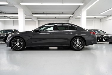 Bild 1 anzeigen Bild 1: Mercedes-Benz E 200 ! M.2026-AMG & NIGHT ! ! MODELL 2026 / AMG LINE / NIGHT PAKET ! DISTRONIC / keyless go.