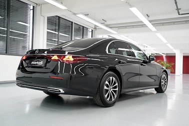 Bild 2: Mercedes-Benz E 200 !mbux superscreen! ! SUPERSCREEN ! 5.200 KM ! avantgarde advanced / Benzin/Petrol