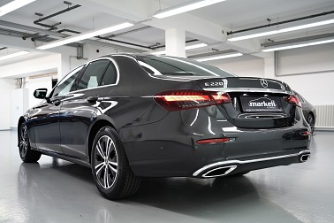 Bild 1: Mercedes-Benz E 220 d - 162KW/220 PS  Neue motoren - New Engine  generation / produktion 2022