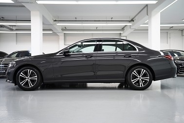 Bild 2: Mercedes-Benz E 220 d - 162KW/220 PS  Neue motoren - New Engine  generation / produktion 2022