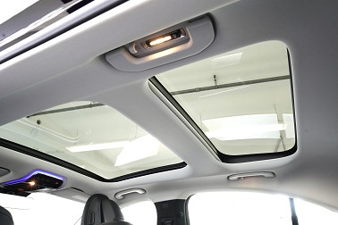 Bild 1: Mercedes-Benz E 220 d - MODELL 2026 Panoramadach / 2X AVANTGARDE / keyless go / distronic