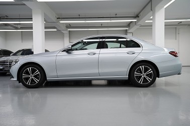 Bild 2: Mercedes Benz E 220 d avantgarde - 2022 EQ BOOST-162KW/220 PS ! NEUE MOTOREN-NEW ENGINE- GENERATION !