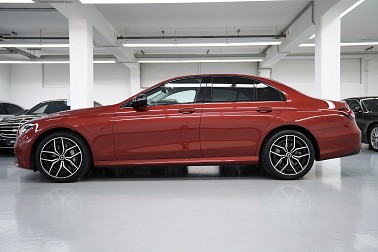 Bild 2: Mercedes-Benz E 300 e-eq power-amg line AMG LINE / NIGHT PAKET / EQ - POWER=benzin /Petrol - Hybrid