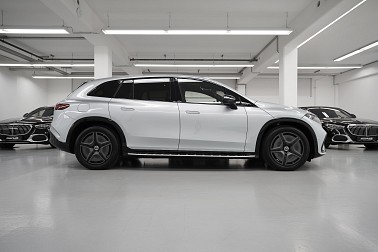 Bild 1: Mercedes-Benz EQS 450 4Matic SUV !!! AMG lINE PREMIUM PLUS !!! 4X TV !!! VOLL/FULL !!! .
