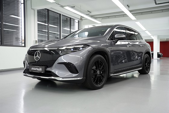 Mercedes-Benz EQS 450 4Matic SUV ELECTRIC ART PREMIUM / HYPERSCREEN / massage - Markeli-Automobile-München