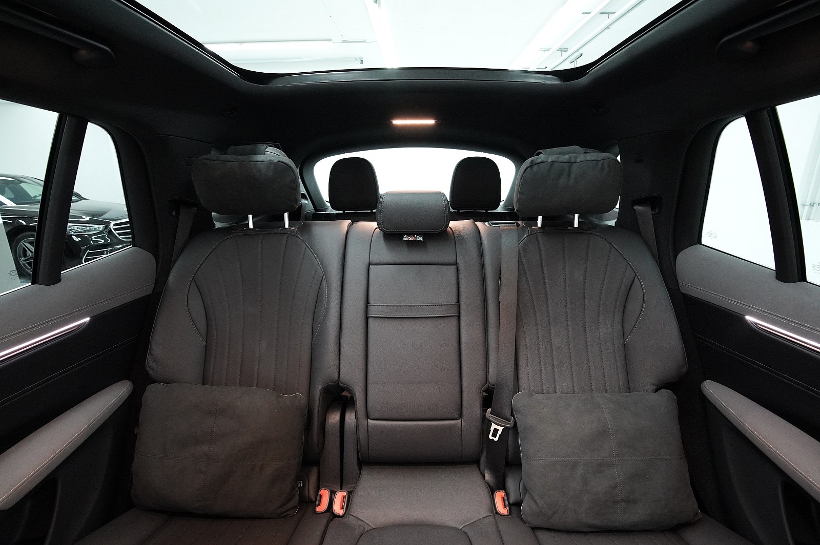 Mercedes-Benz EQS 450+ SUV - 7SITZ/SEAT ! 7 Sitze/seat ! AMG LINE ADVANCED PLUS  ! 118 KWH BATTERIE