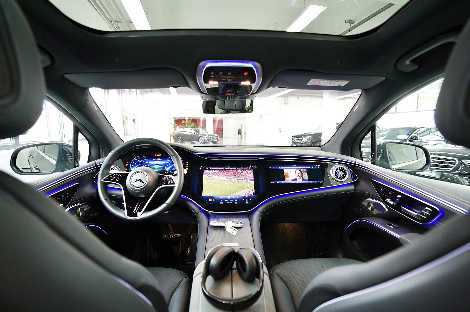 Mercedes-Benz EQS 450+ SUV electric ART PREMIUM / HYPERSCREEN