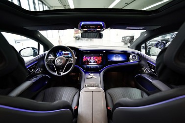 Bild 1: Mercedes- Benz EQS 450+AMG LINE AMG LINE / PREMIUM PLUS PAKET / NIGHT PAKET