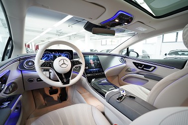 Bild 1: Mercedes-Benz EQS 450+PREMIUM PLUS bis 742 km/PREMIUM PLUS PAKET/energizing komfort/Massage