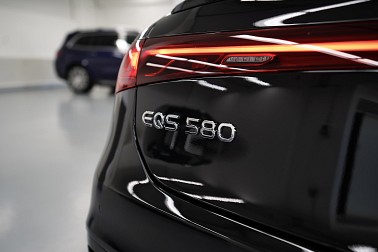 Bild 1: Mercedes-Benz EQS 580 4Matic-AMG styl ! 22 kw Load ! AMG styling  & AMG 21 ZOLL/INCH - tv tuner - 2025