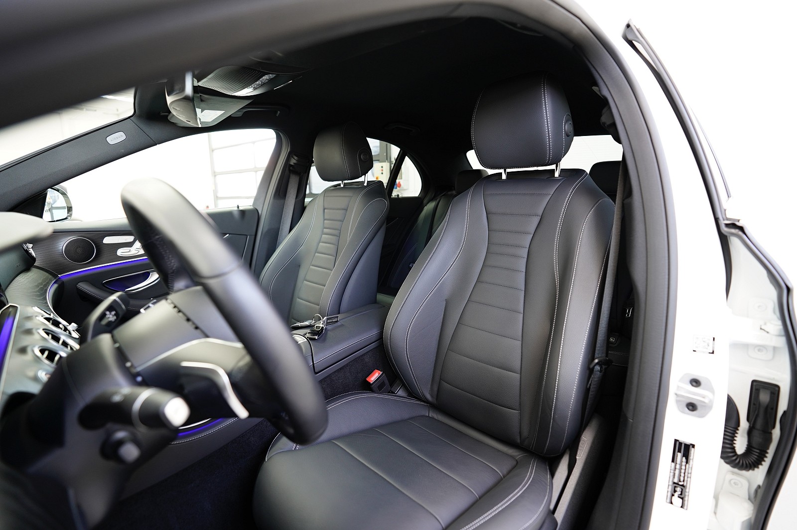 Mercedes-benz E 300 de/PLUG IN HYBRID-2021 Leder/Leather+memory sitze/seat !designo! avantgarde