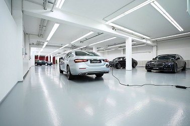 Bild 2: Mercedes-benz e 300 de (diesel/hybrid) EQ POWER/PLUG IN HYBRID / EXKLUSIV & Business-paket